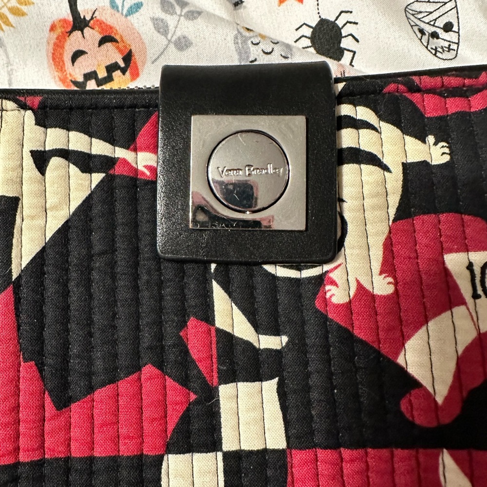 Vera Bradley Disney Alice and Wonderland Wallet - Picture 2 of 5